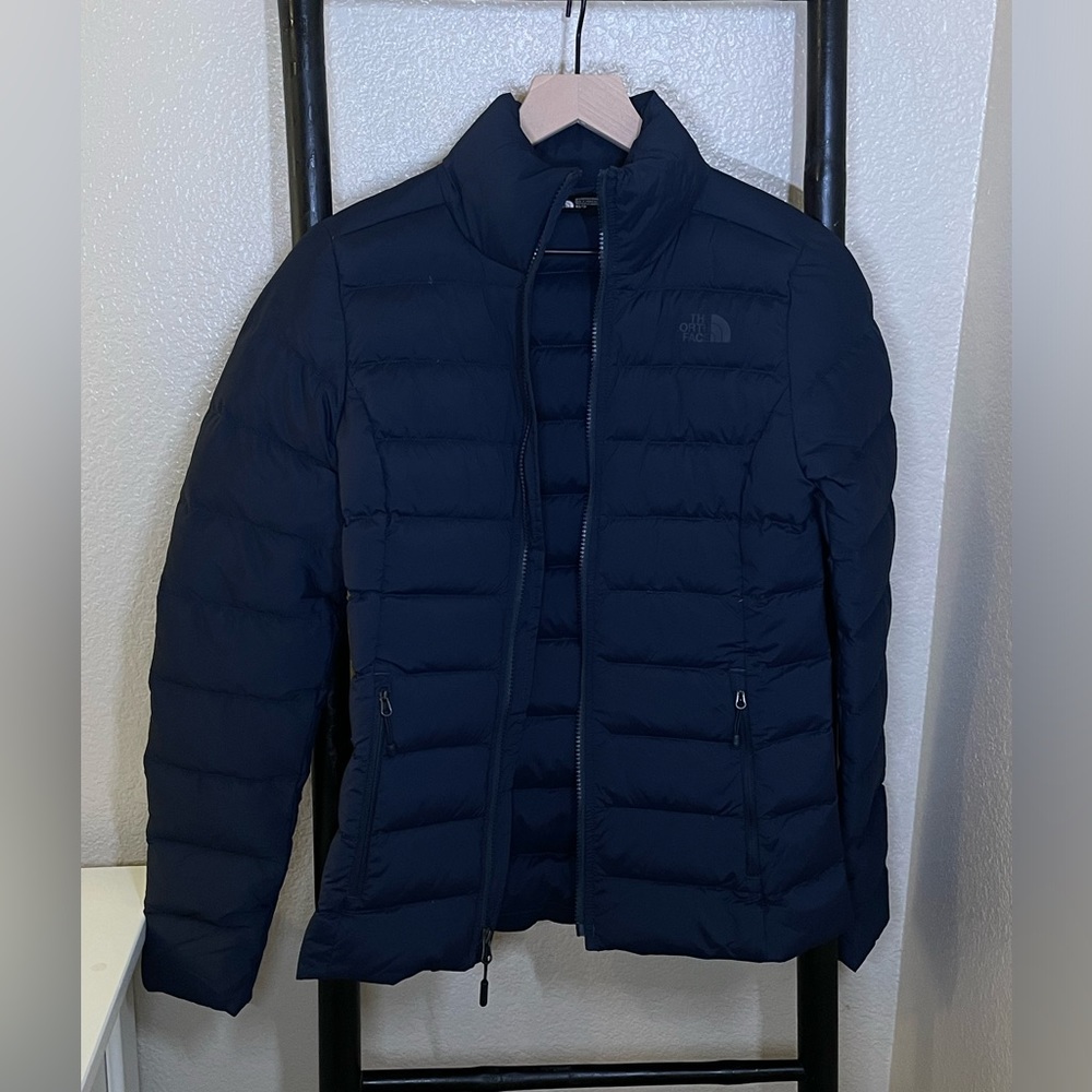 North Face Navy Blue Women’s Puffer Jacket size XS